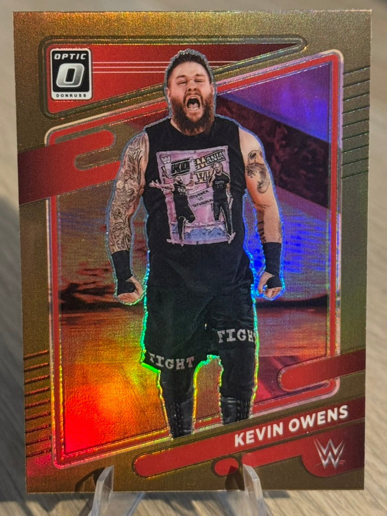 Kevin Owens 2022 #370 "Donruss Optic" (Bronze) WWE Chronicles 2022