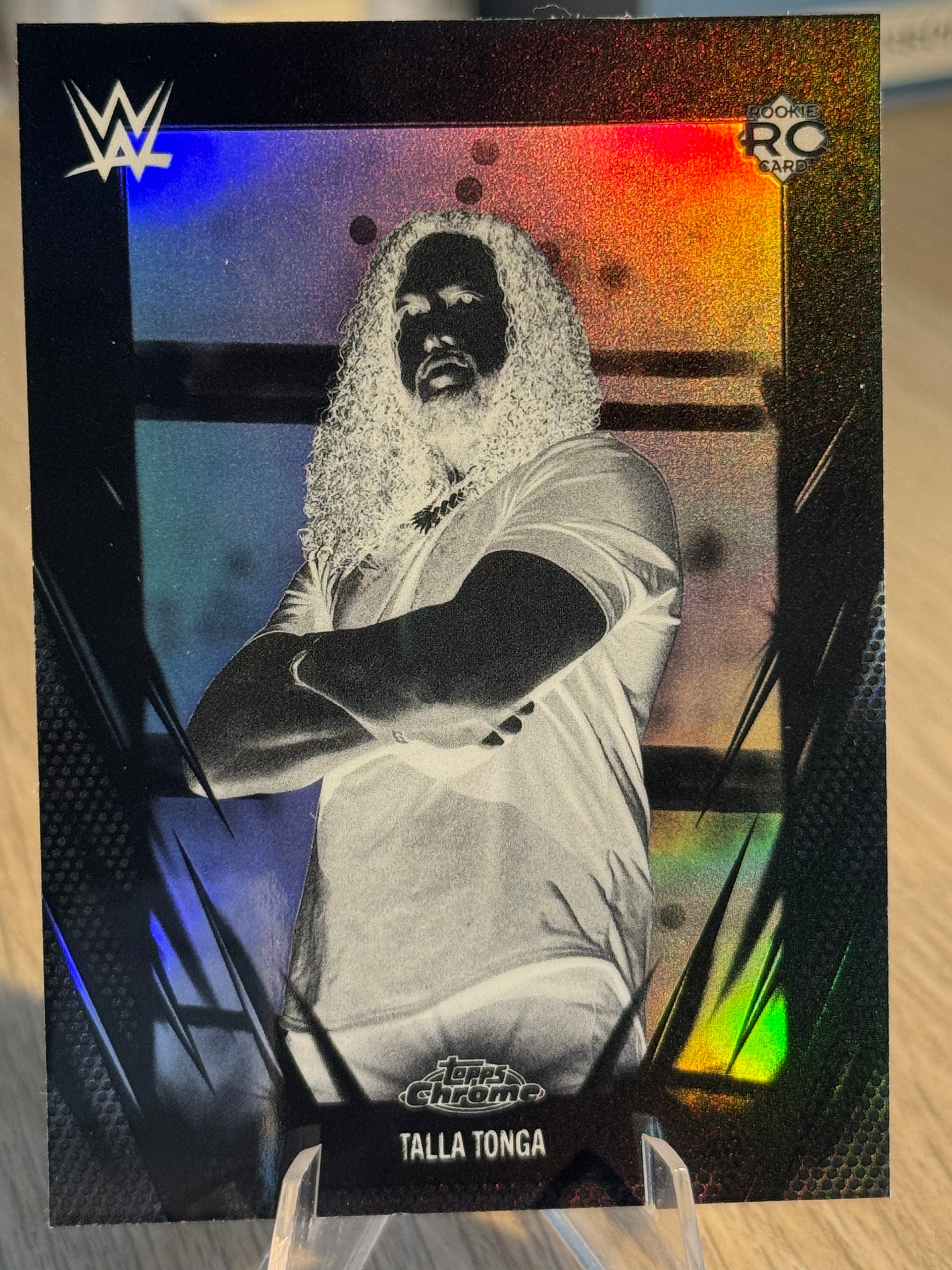 Talla Tonga “Rookie Negative” 2026 #109 WWE Topps Chrome 2026
