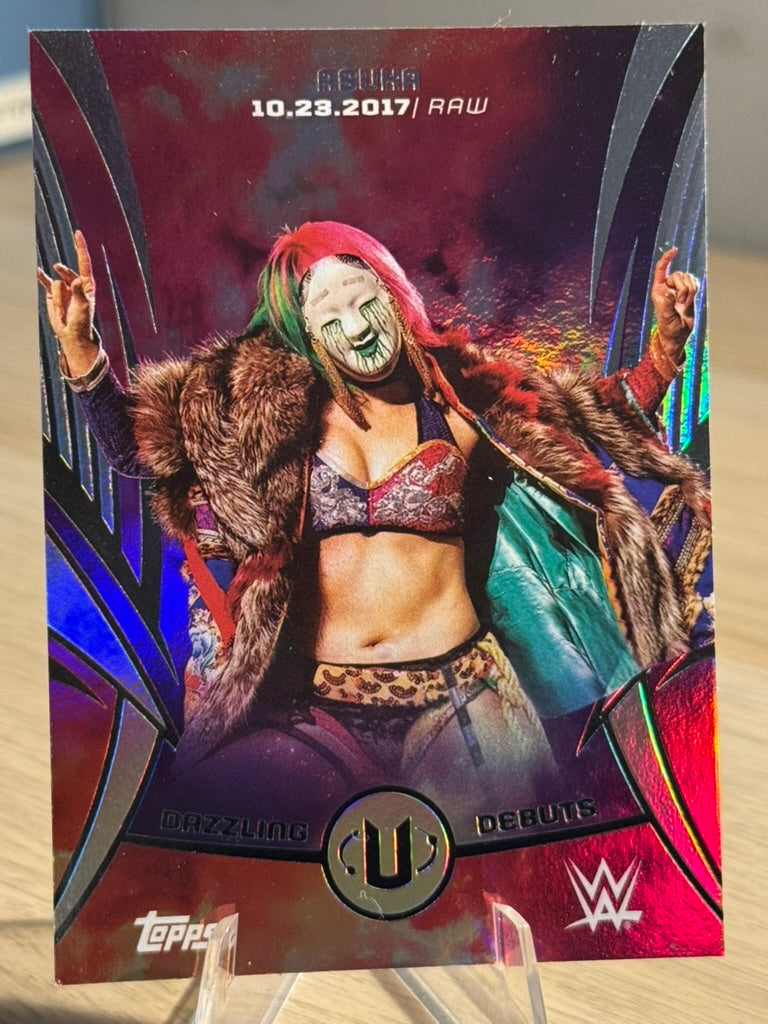 Asuka 2025 "Dazzling Debuts" #DDE-18 WWE Topps Universe 2025