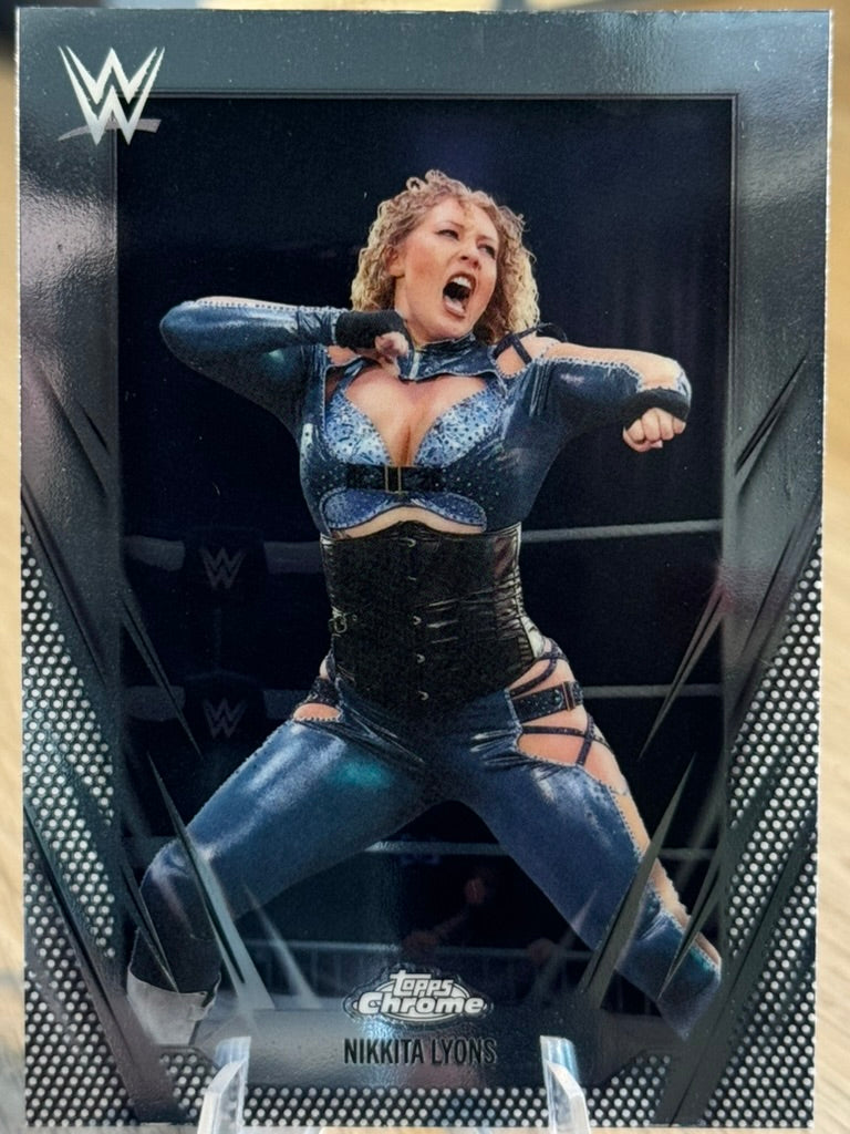 Nikkita Lyons 2026 #39 WWE Topps Chrome 2026
