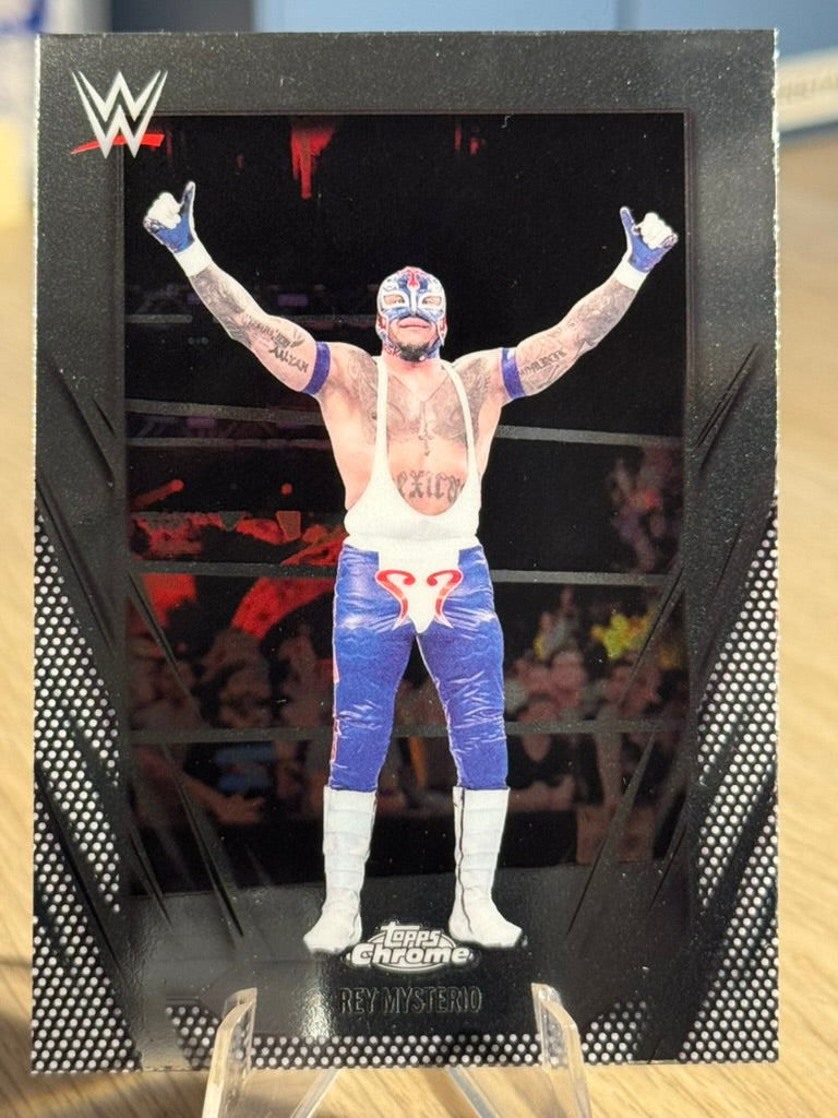 Rey Mysterio 2026 #97 WWE Topps Chrome 2026