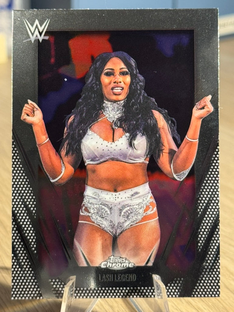 Lash Legend 2026 #101 WWE Topps Chrome 2026