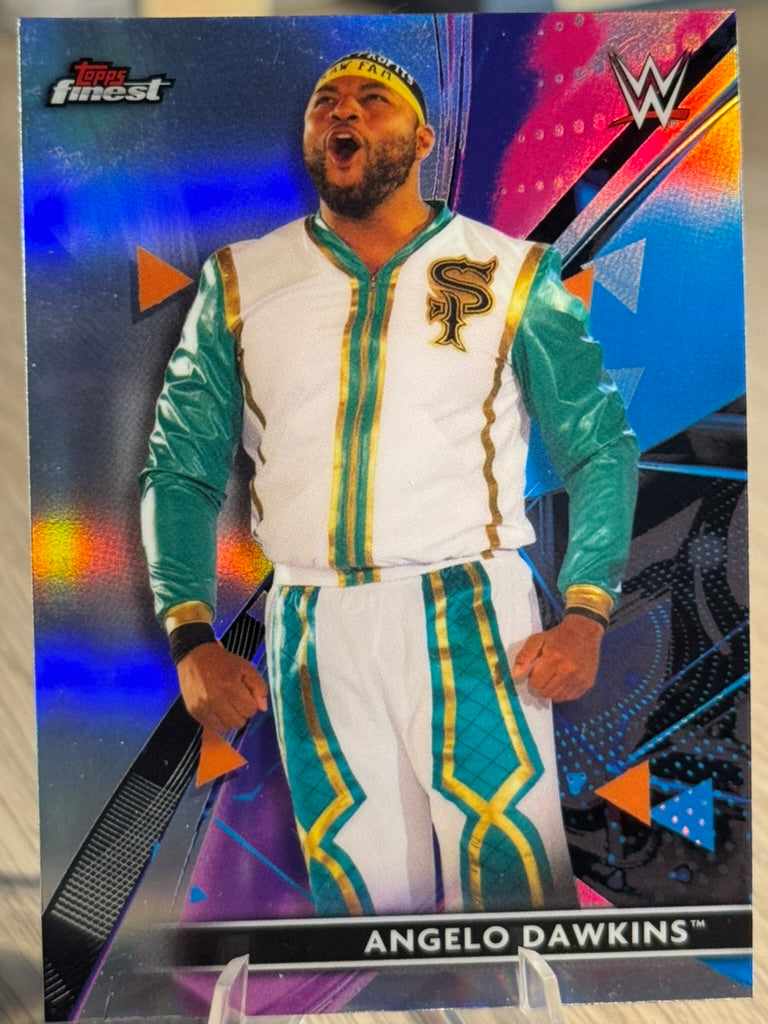 Angelo Dawkins "Refractor" WWE Topps Finest 2021 #42