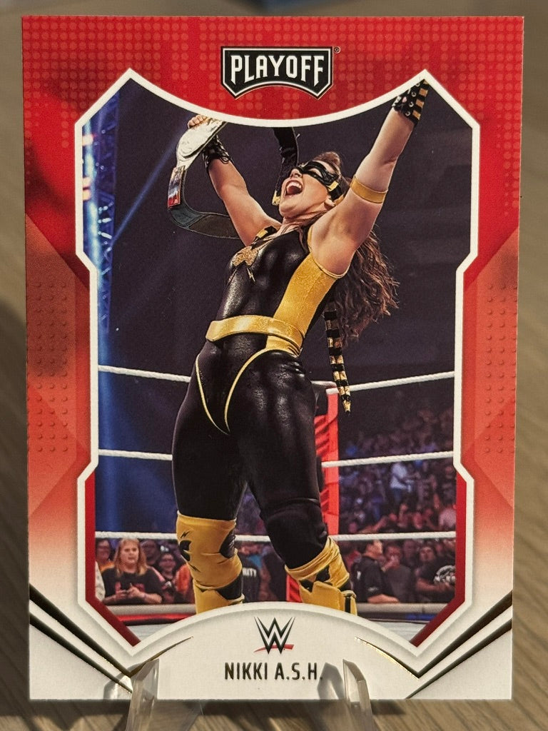 Nikki Cross 2022 #170 "Playoff" (Bronze) WWE Chronicles 2022