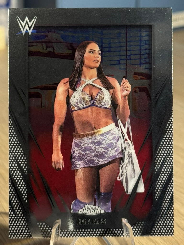 Kiana James 2026 #82 WWE Topps Chrome 2026