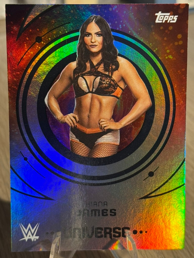 Kiana James 2025 #16 WWE Topps Universe 2025