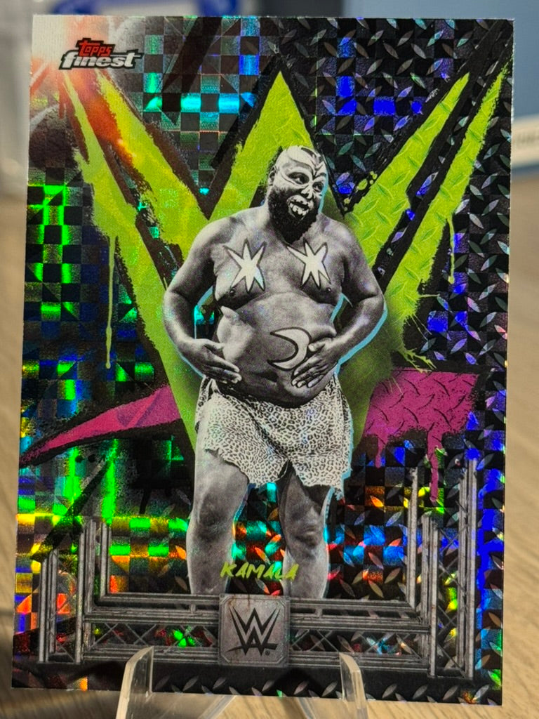 Kamala 2025 “X-Fractor” Uncommon #197 WWE Finest 2025