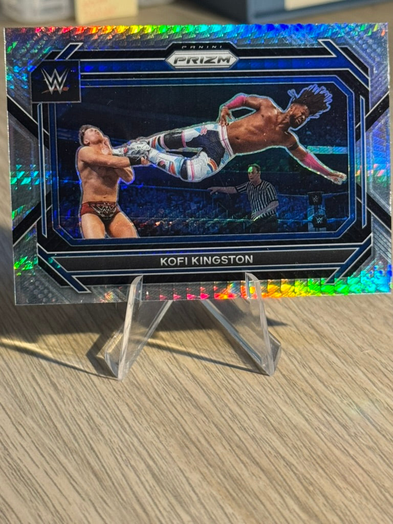 Kofi Kingston "Refractor" 2024 #147 WWE Prizm 2024