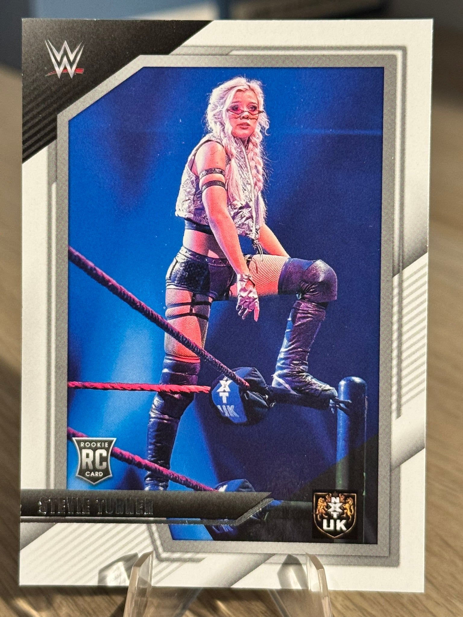 Stevie Turner #42 "Rookie Card" Panini WWE NXT 2022